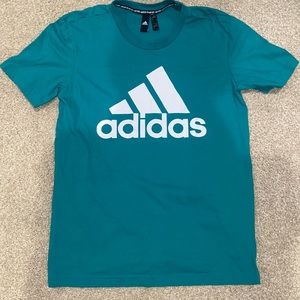 Green Size M Adidas T-Shirt